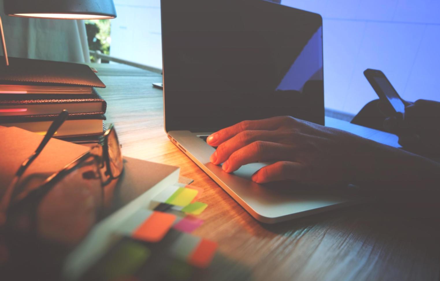 Environnement de travail en analyse financière